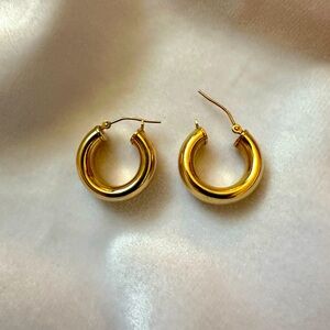 Yellow Gold 14 k Hoops